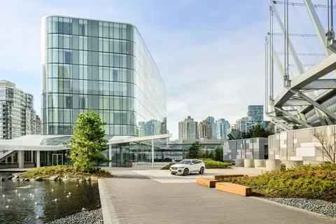 Lobby atmosphere in downtown Vancouver